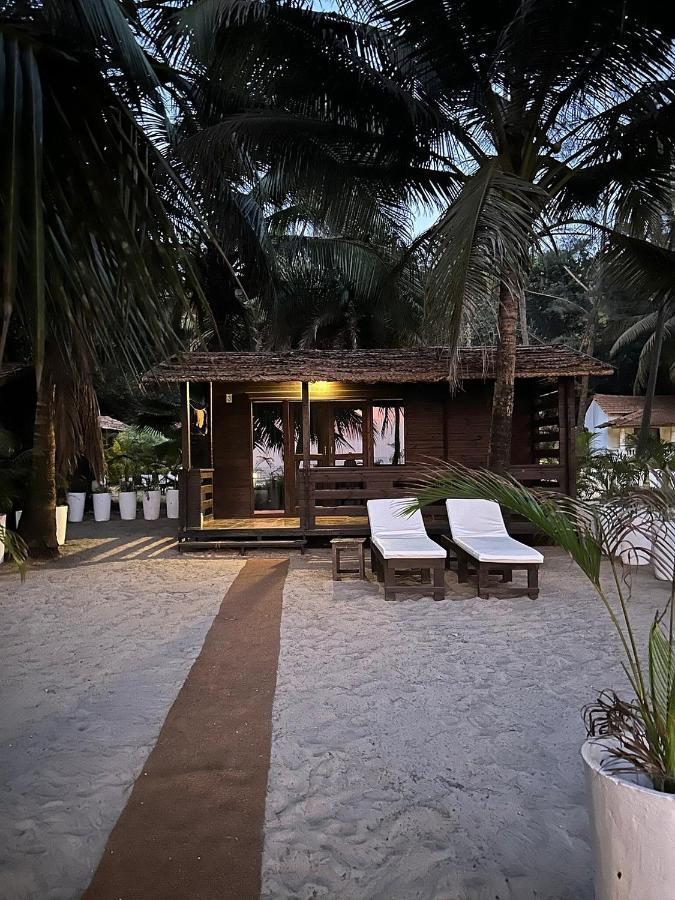 Mamagoa Beach Resort Mandrem Exterior foto